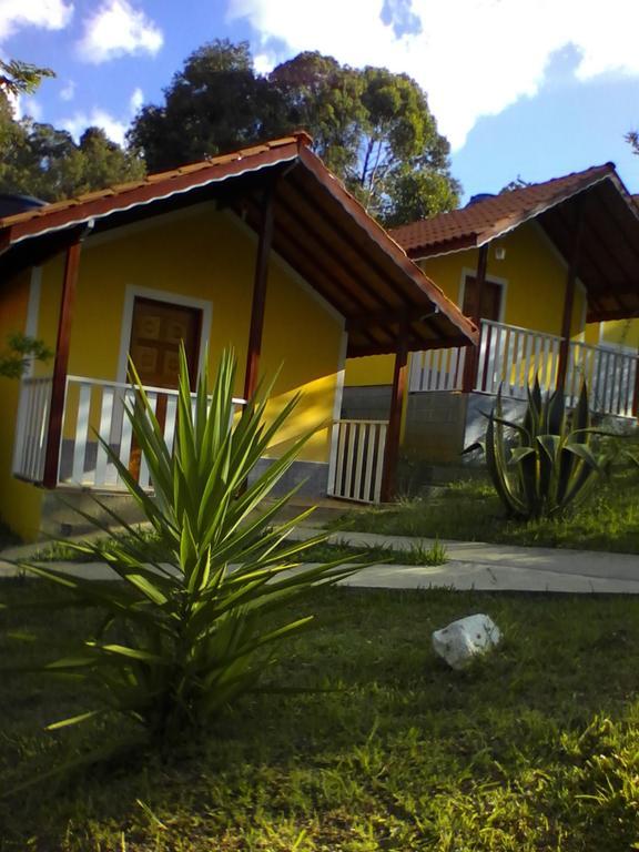 Chales Canto Dos Passaros Monte Verde  Exteriér fotografie