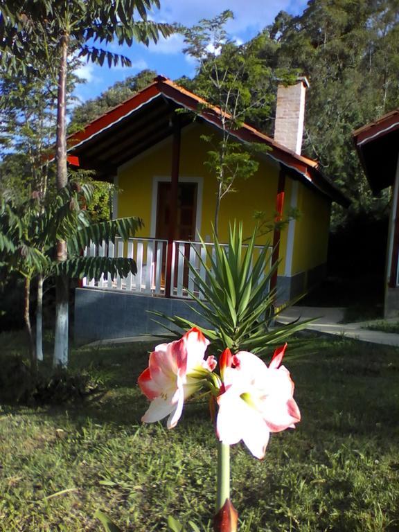 Chales Canto Dos Passaros Monte Verde  Exteriér fotografie